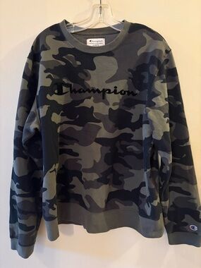 Champion Men's Camo Crewneck Sweatshirt, Grey and Black, Sz XL.